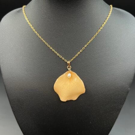 Rose petal pearl necklace
