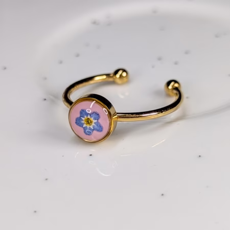 Forget me not round gold adjustable ring