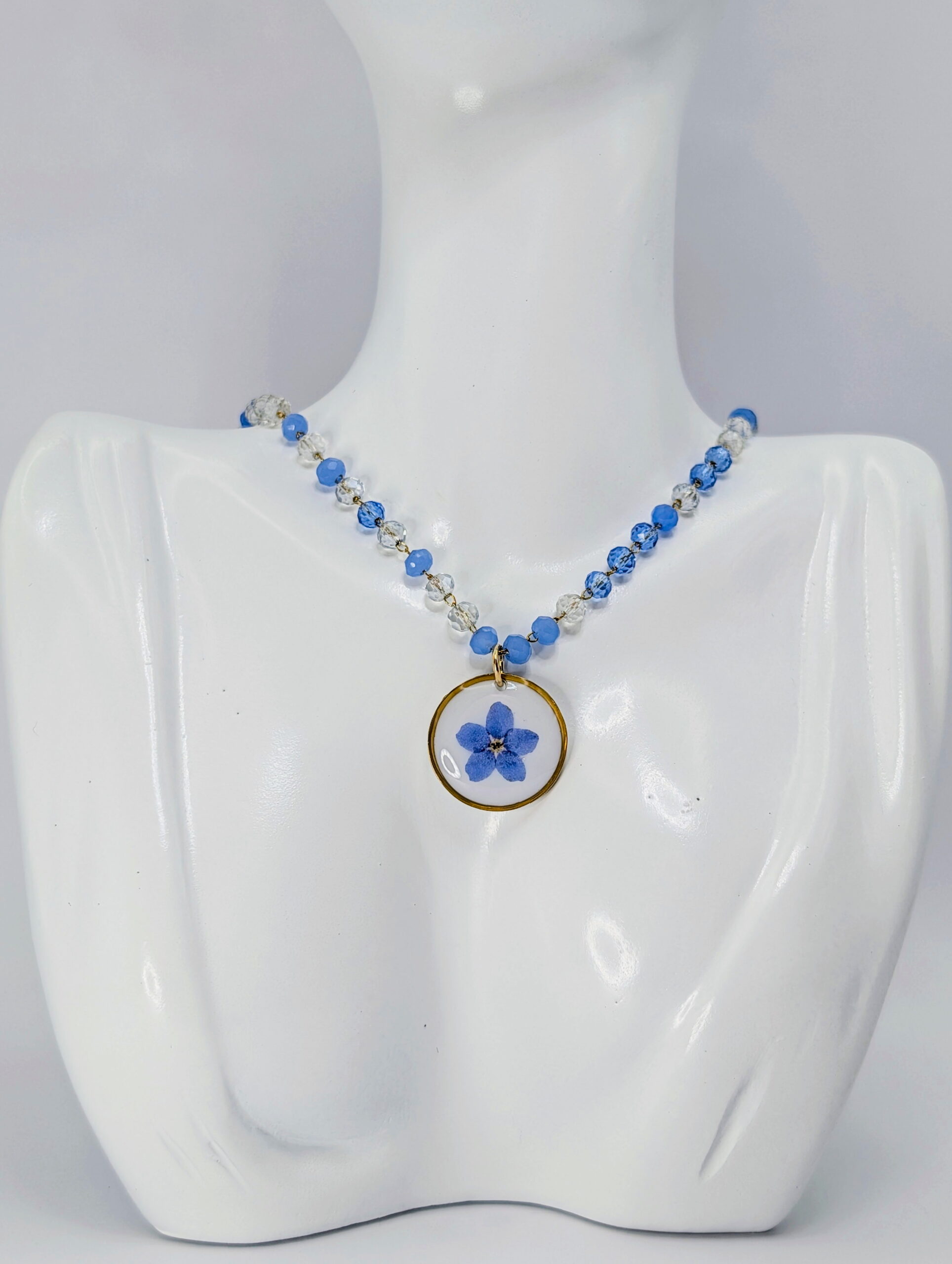 Forget me not beaded necklace - Image 2